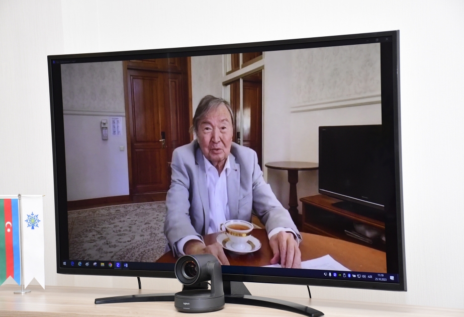 Oljas Süleymenov: Azərbaycan və Heydər Əliyev mənim yaradıcılığımda mühüm yer tutur