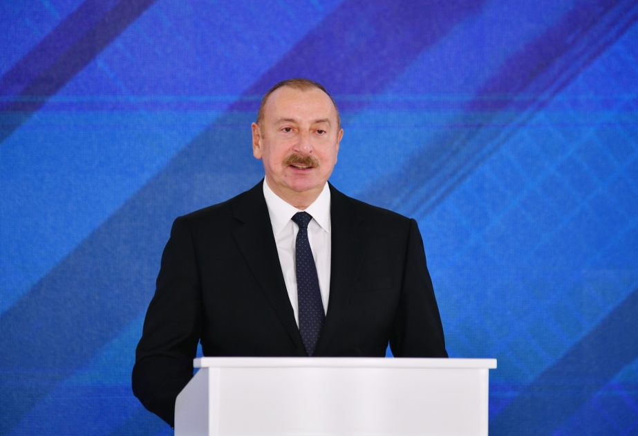 Le président Ilham Aliyev : Nous envisageons de mettre en œuvre un programme d'État qui prévoit le renforcement de notre réseau énergétique national