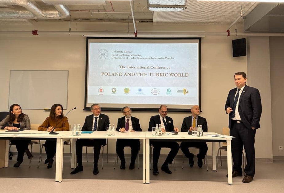 Varşavada “Polşa və Türk dünyası” mövzusunda konfrans keçirilib