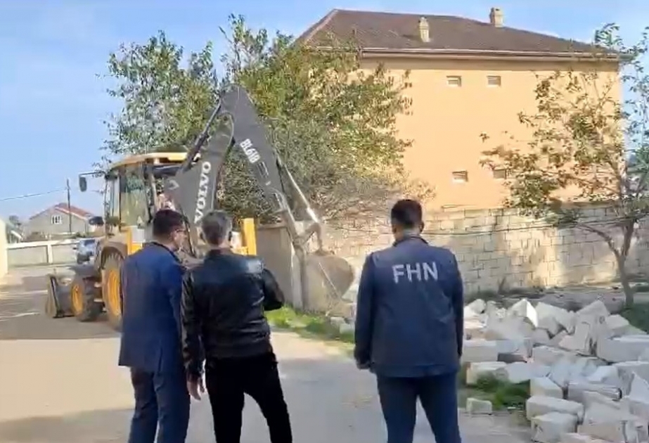 FHN: Kürdəmir və Neftçalada qanunsuz tikililər sökülüb