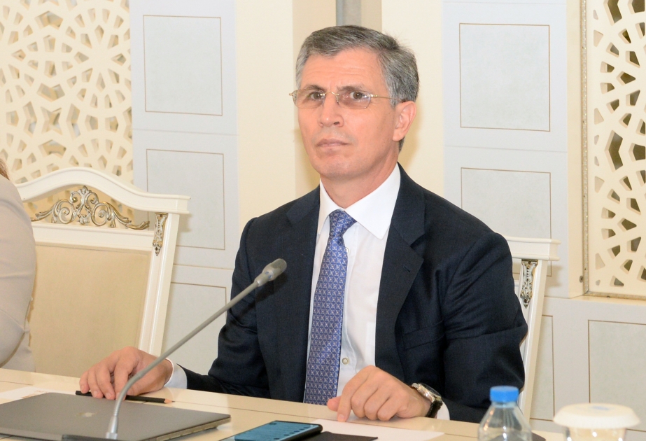 Zahid Oruc: Ölkədə qadınlarla kişilərin orta aylıq əməkhaqqı arasındakı fərqlilik Əmək Məcəlləsinə dəyişiklikləri zəruri edir