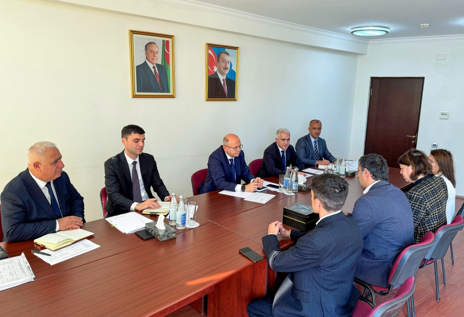 Energetika naziri Füzulidə vətəndaş qəbulu keçirib