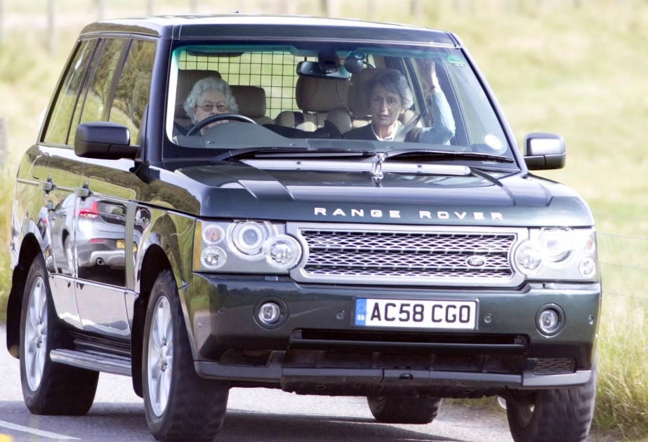 Range Rover in Lieblingsfarbe der Königin Elizabeth II. kommt unter Hammer