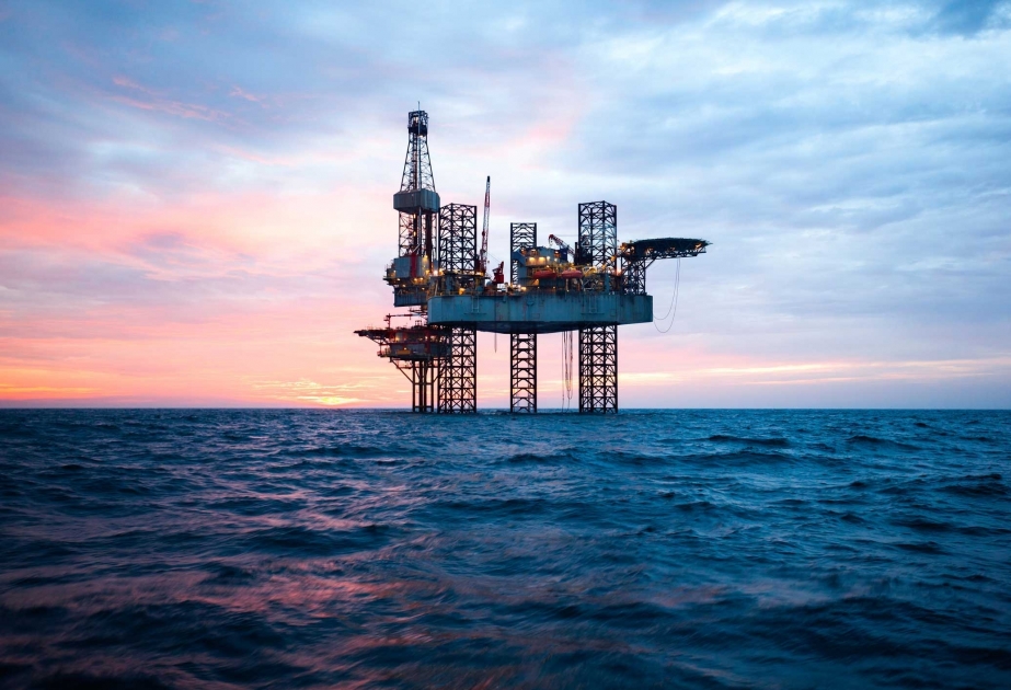 Баррель азербайджанской нефти предлагается на мировом рынке по цене 92,25 доллара