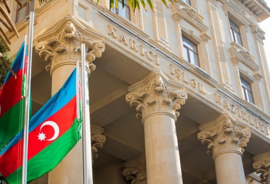 Francia debe poner fin a su insidiosa política destinada a armar a Armenia