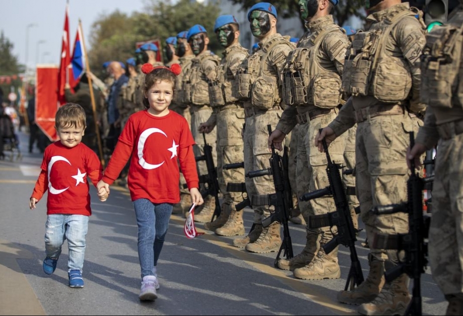 Türkiyə Cümhuriyyətinin 100-cü ildönümü ölkədə möhtəşəm tədbirlərlə qeyd olunur