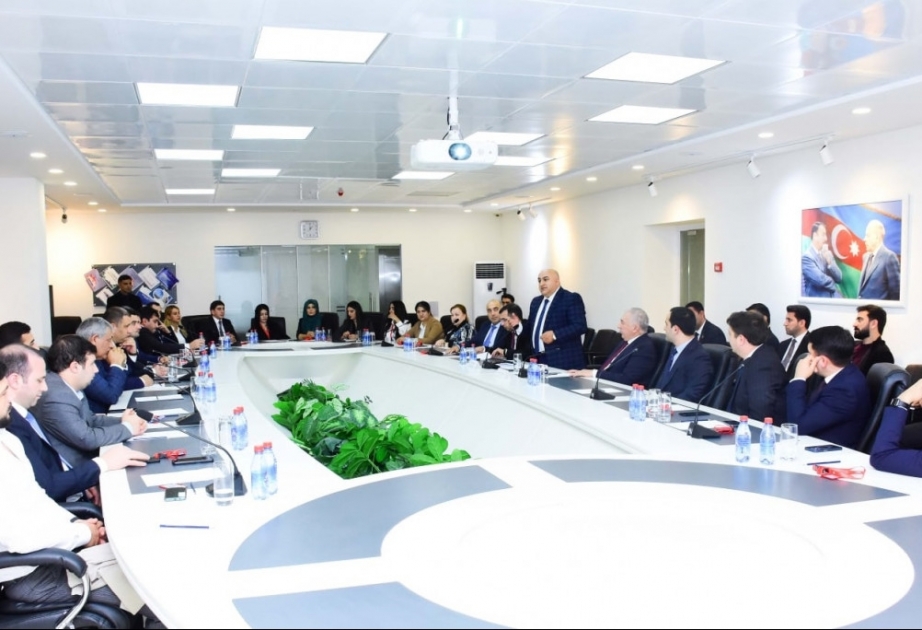 “Böyük Qayıdış: Ulu Öndər Heydər Əliyev strategiyasının nəticəsi kimi” - İİTKM-də dəyirmi masa