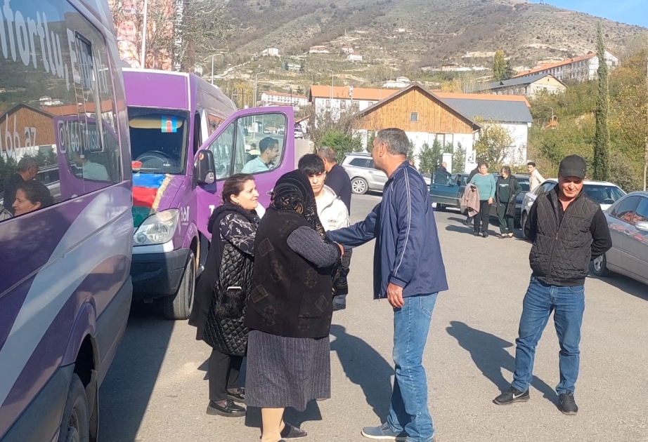 Növbəti köç karvanı Laçına çatıb - daha 20 ailə doğma yurduna qovuşub  FOTO