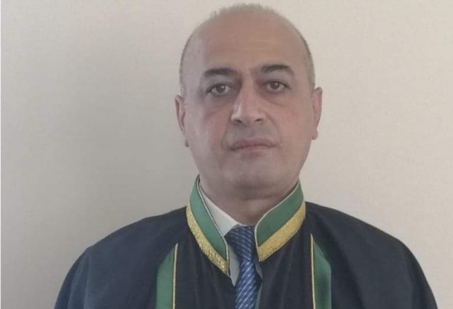Vəkil 53 yaşında ürəktutmadan vəfat edib