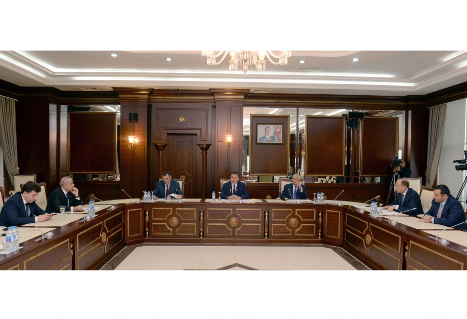 “Arbitraj haqqında” qanun layihəsinin birinci oxunuşda parlamentin plenar iclasına tövsiyə edilib