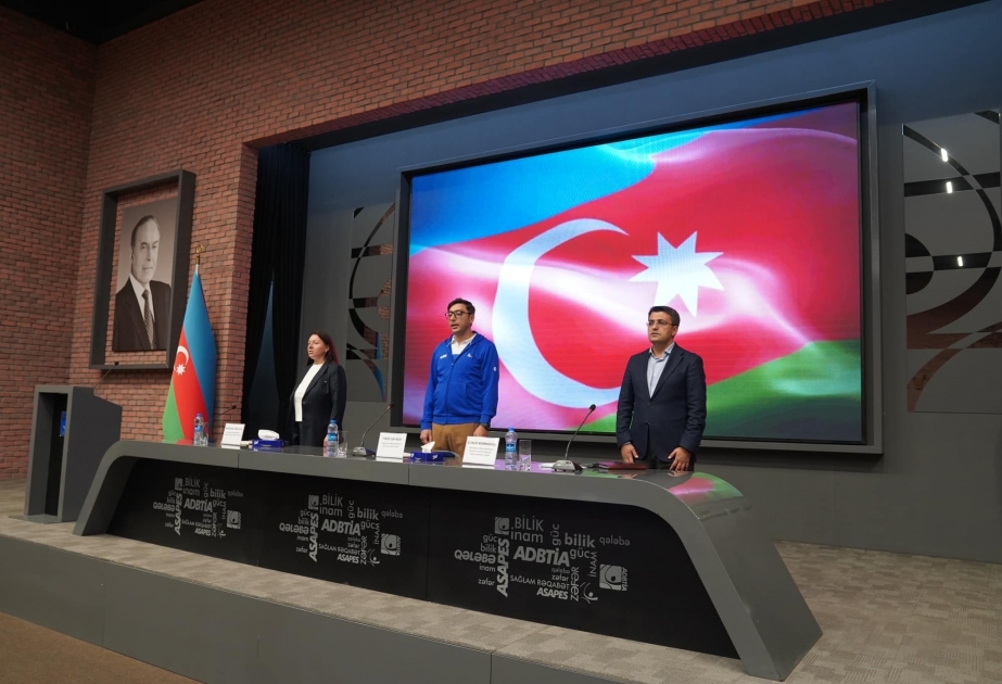 Azerbaijan’s Minister of Youth and Sports meets with athletes succeeded in international competitions