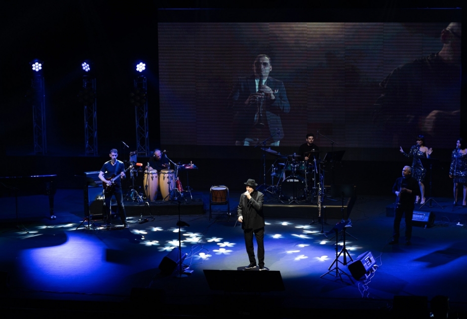 Tanınmış ifaçı Cəlal Abbasovun növbəti solo konserti olub