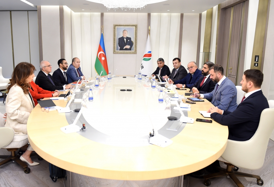 Se analizan las perspectivas de cooperación entre SOCAR y el Banco Mundial