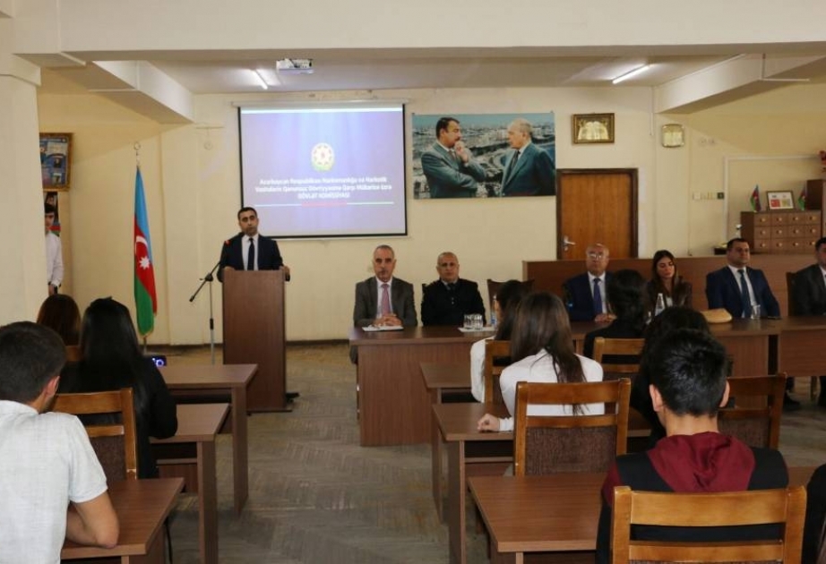 Bakı Neft-Energetika Kollecinin tələbələrinə psixoaktiv maddələrin sağlamlığa zərərli təsirləri haqqında məlumat verilib
