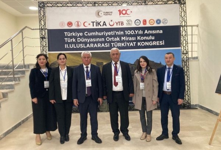 Folklor İnstitutu II beynəlxalq türkşünaslıq konqresində böyük heyətlə təmsil olunub
