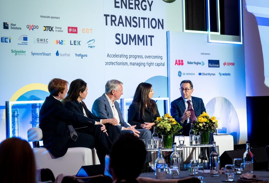 SOCAR participa en la Cumbre de la Transición Energética celebrada en Londres