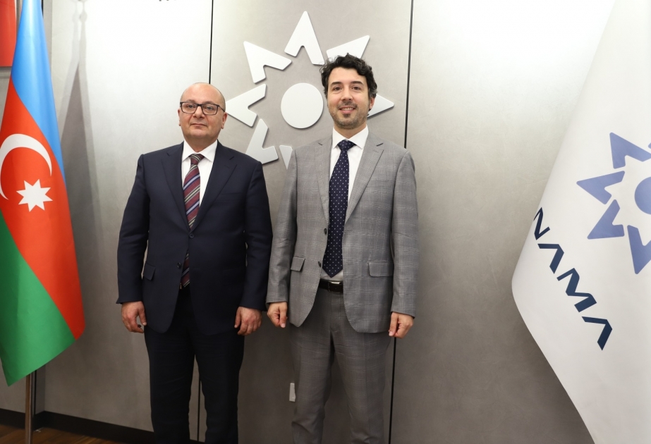 Çilili diplomata ölkəmizdəki mina problemi barədə məlumat verilib