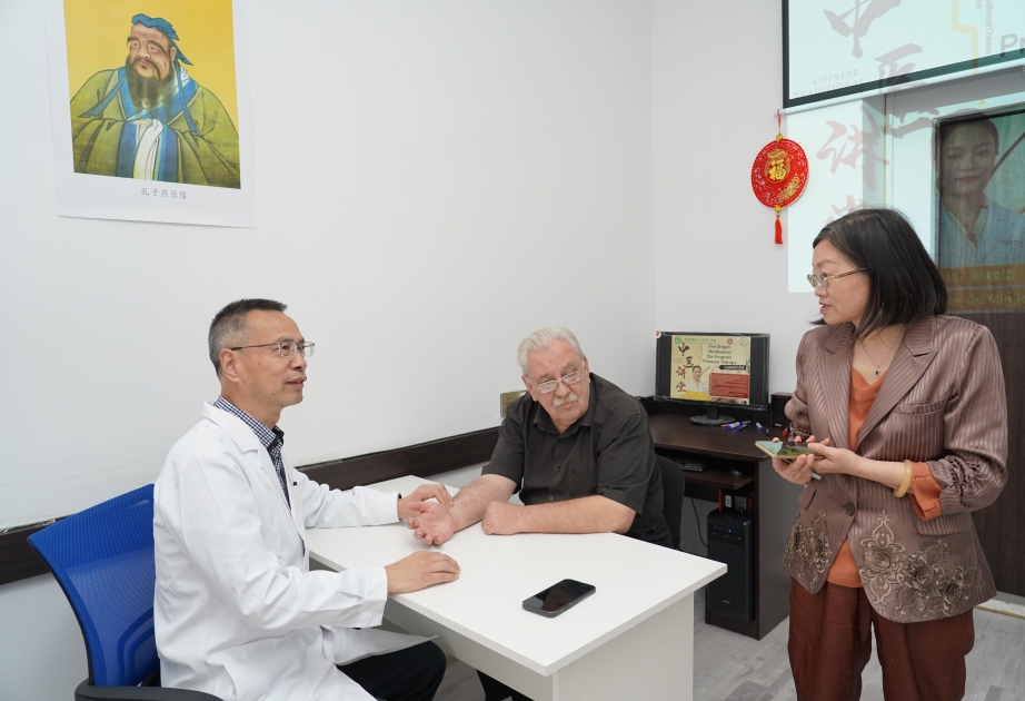 名医坐堂 仁心远扬——阿塞拜疆语言大学孔子学院“中医特色诊疗周”活动圆满结束
