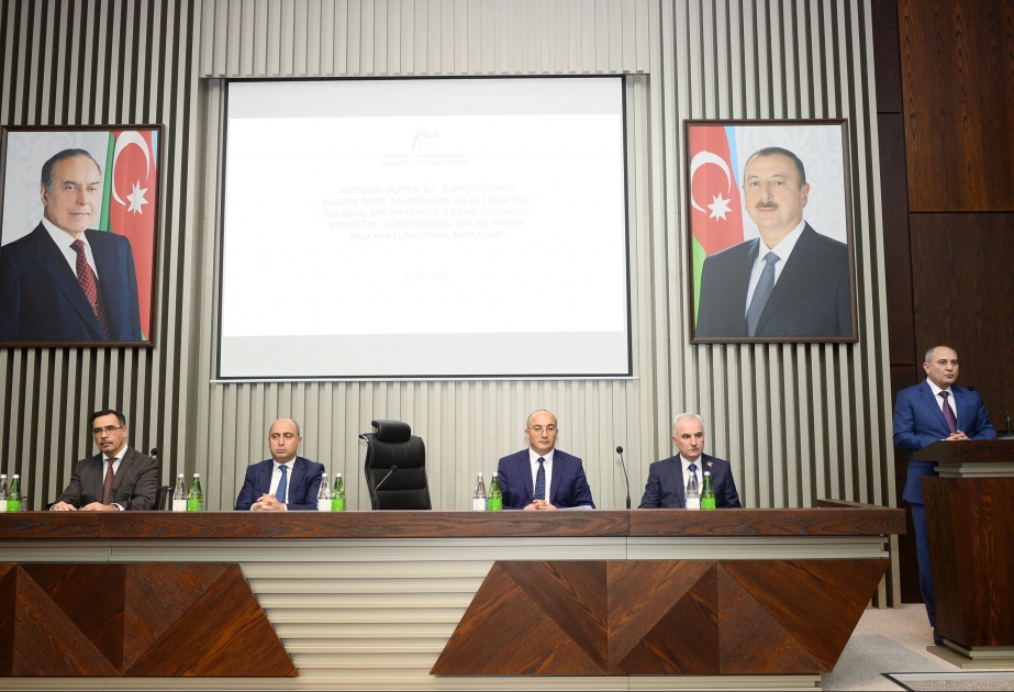 Dövlət Statistika Komitəsi tərəfindən keçirilən statistik olimpiadanın qalibləri mükafatlandırılıb