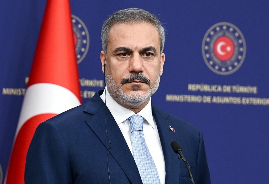 وزير الخارجية التركي يناقش مع نظيريه الأردني والمصري الوضع في المنطقة