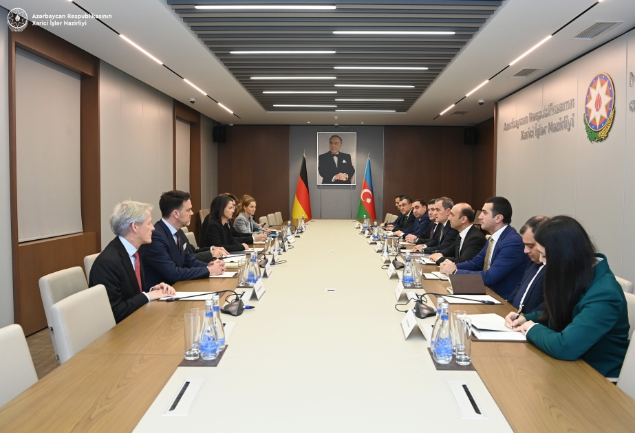 El canciller de Azerbaiyán y la Ministra federal de Asuntos Exteriores de Alemania abordaron las cuestiones de seguridad regional e internacional