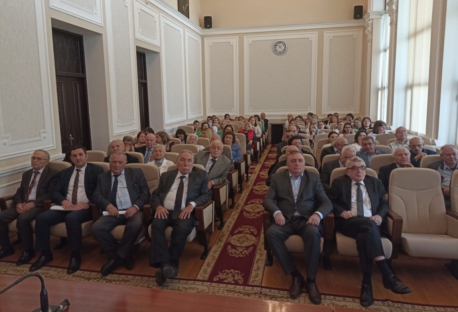 Kataliz və Qeyri üzvi Kimya İnstitutunda 8 Noyabr - Zəfər Gününə həsr olunmuş tədbir