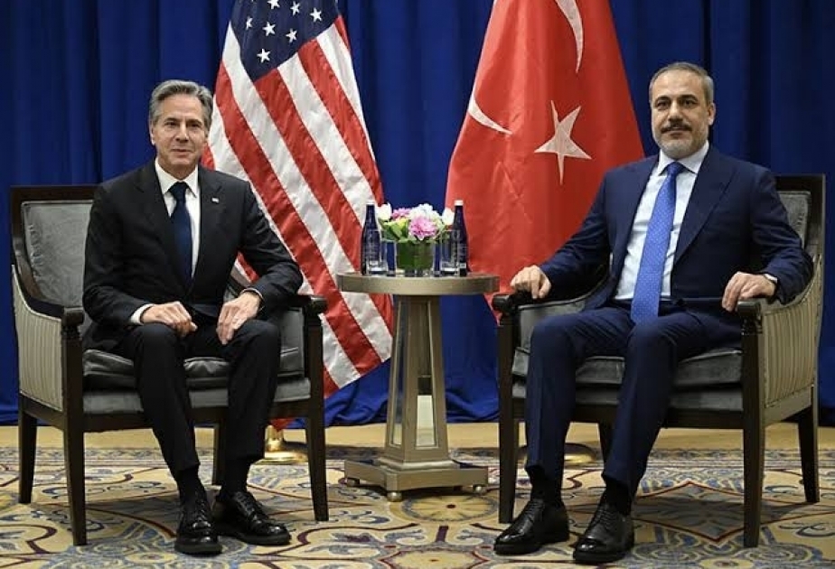 土耳其外交部长哈坎·菲丹与美国国务卿安东尼·布林肯举行会晤