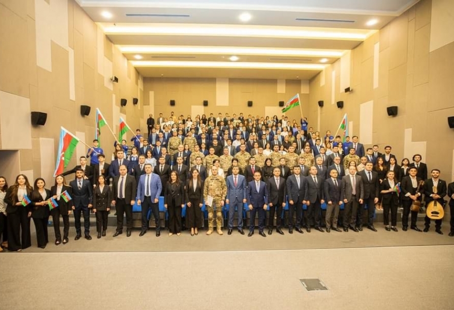 “ASAN xidmət”də çalışan 300-ə yaxın şəhid ailə üzvü və qazilər ilə birgə Zəfər Günü qeyd edilib