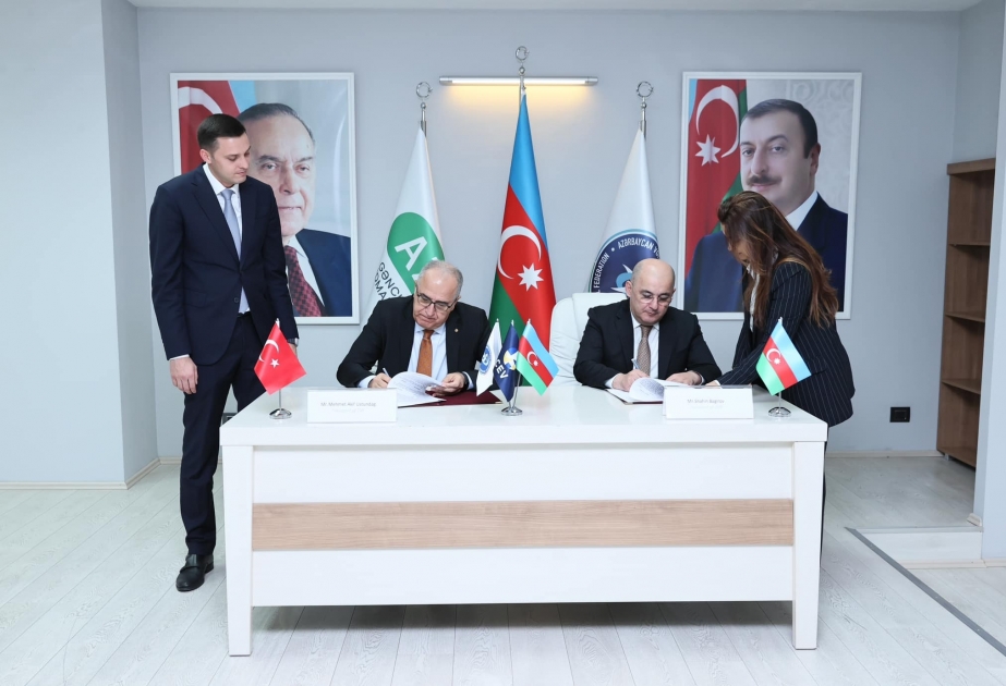 Azərbaycan və Türkiyə Voleybol federasiyaları arasında əməkdaşlıq memorandumu imzalanıb VİDEO