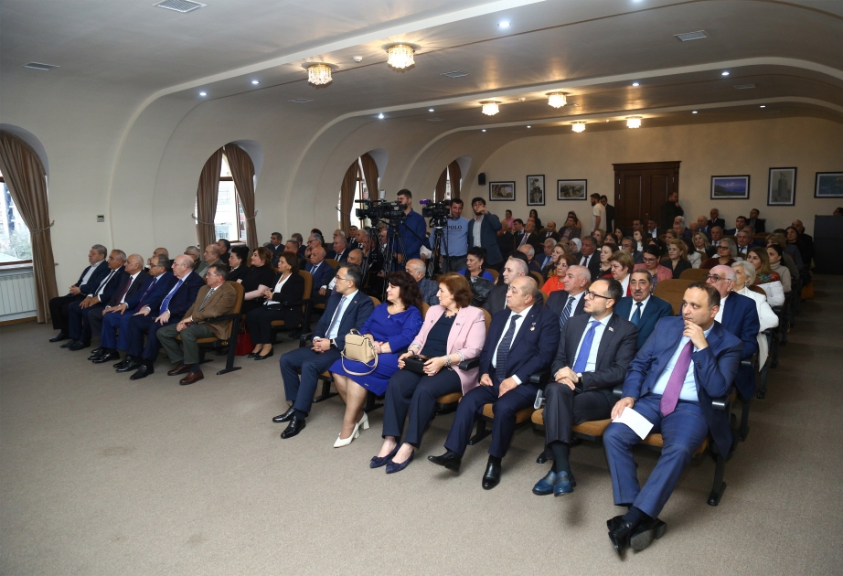 Qərbi Azərbaycan İcmasında Zəfər Günü və Dövlət Bayrağı Gününə həsr olunmuş tədbir keçirilib