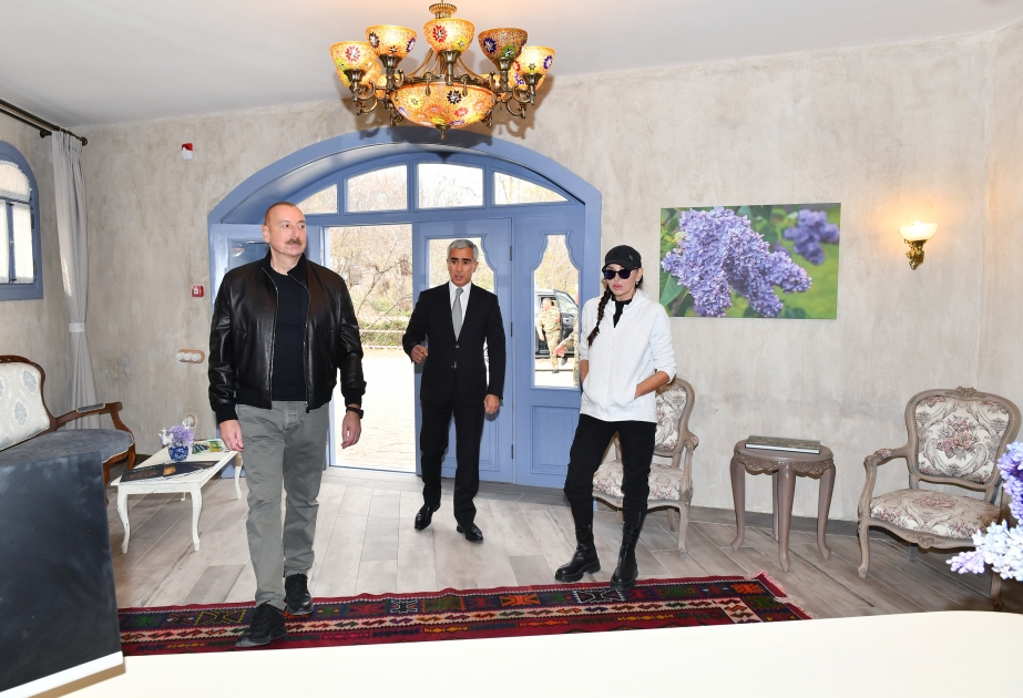 Prezident İlham Əliyev və birinci xanım Mehriban Əliyeva Şuşada “Yasəmən” otelinin açılışında iştirak ediblər YENİLƏNİB VİDEO