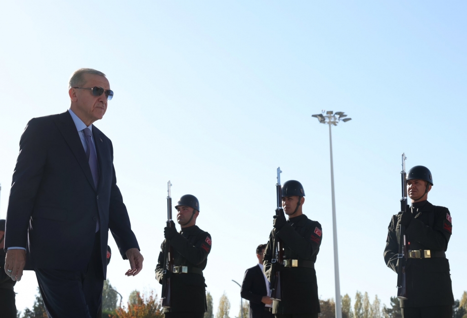 Türkiyə Prezidenti Özbəkistana yola düşüb