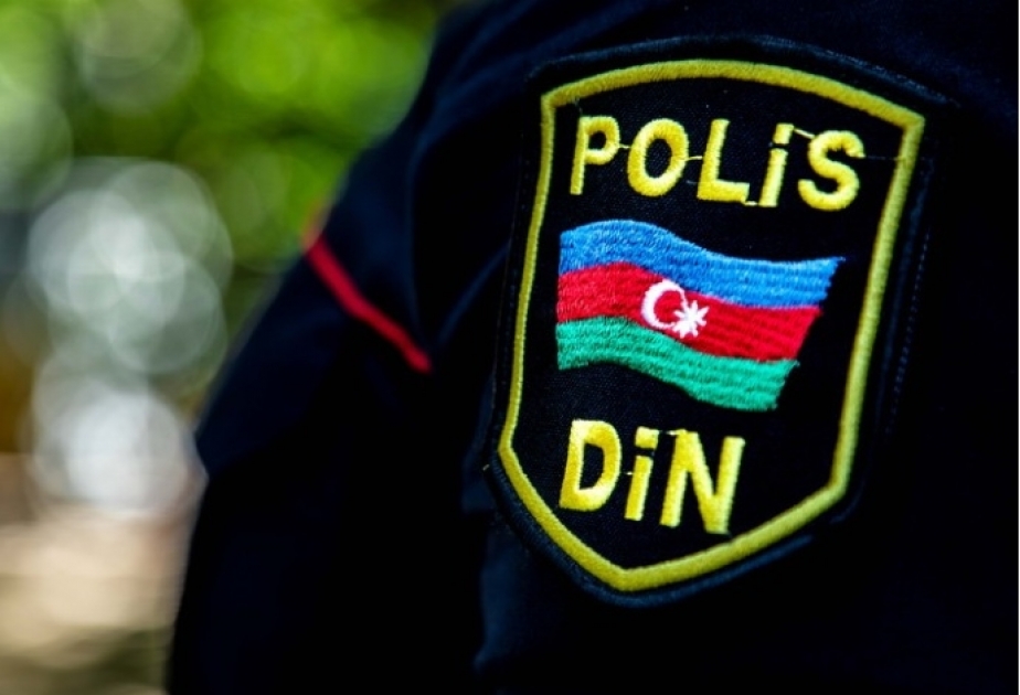 Vətəndaşlar 20-dən çox silah-sursatı polisə təhvil verib