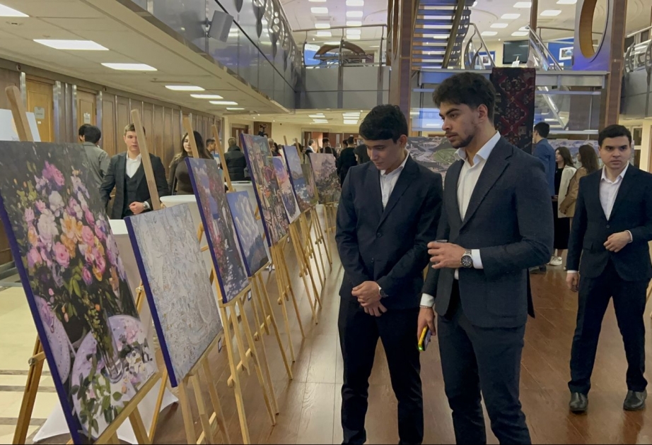 В Москве проходит арт-фестиваль «Хары бюльбюль»