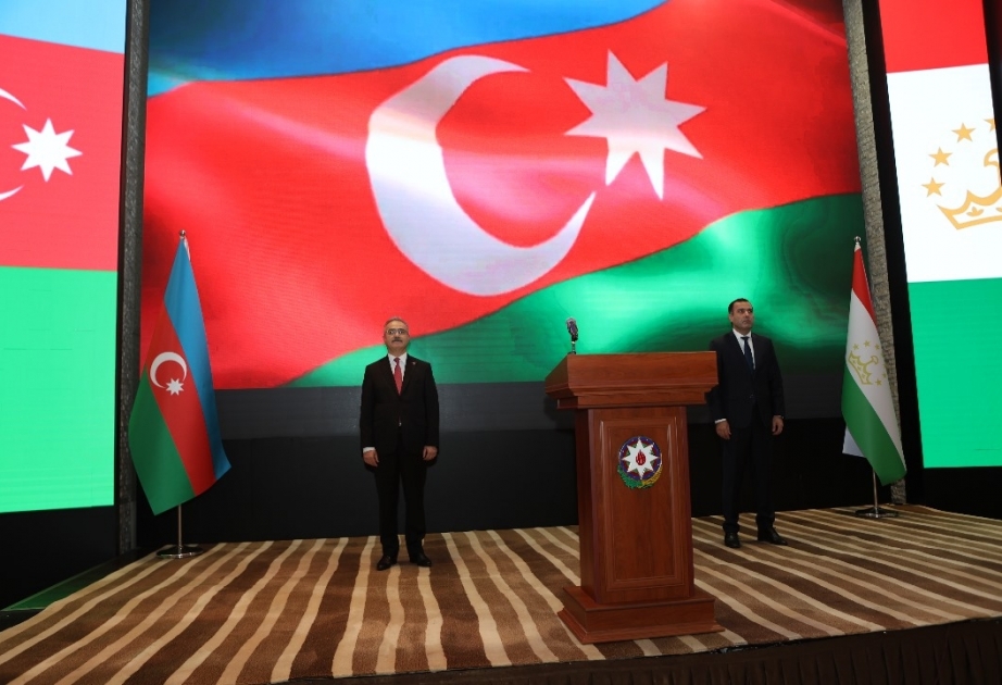 Tacikistanda Ümummilli Liderin 100 illik yubileyi və Zəfər Günü qeyd olunub