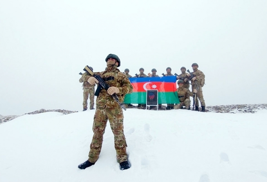 Спецназ Отдельной общевойсковой армии совершил восхождение на вершину Гапыджик