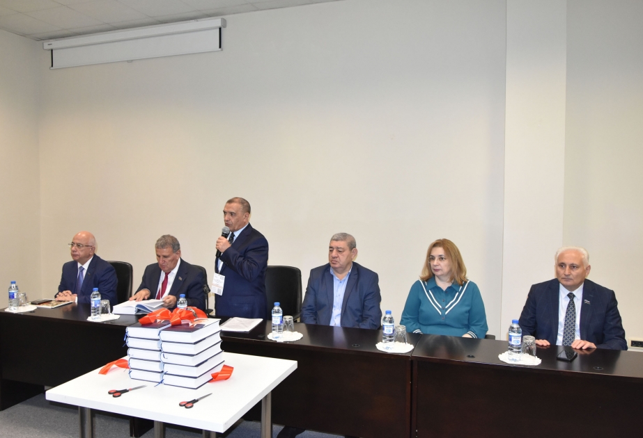 “Heydər Əliyev - 100. Biblioqrafiya” kitabının təqdimat mərasimi keçirilib