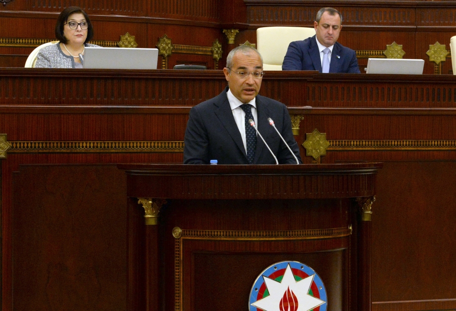 İqtisadiyyat naziri: Cari ilin 10 ayında proqnozdan əlavə 1,1 milyard manata yaxın vergi toplanıb