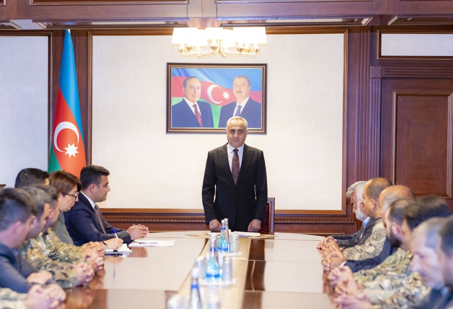 Naxçıvanda şəhid ailələrinə, qazilərə və sağlamlıq imkanları məhdud şəxslərə mənzillər və avtomobillər təqdim olunub