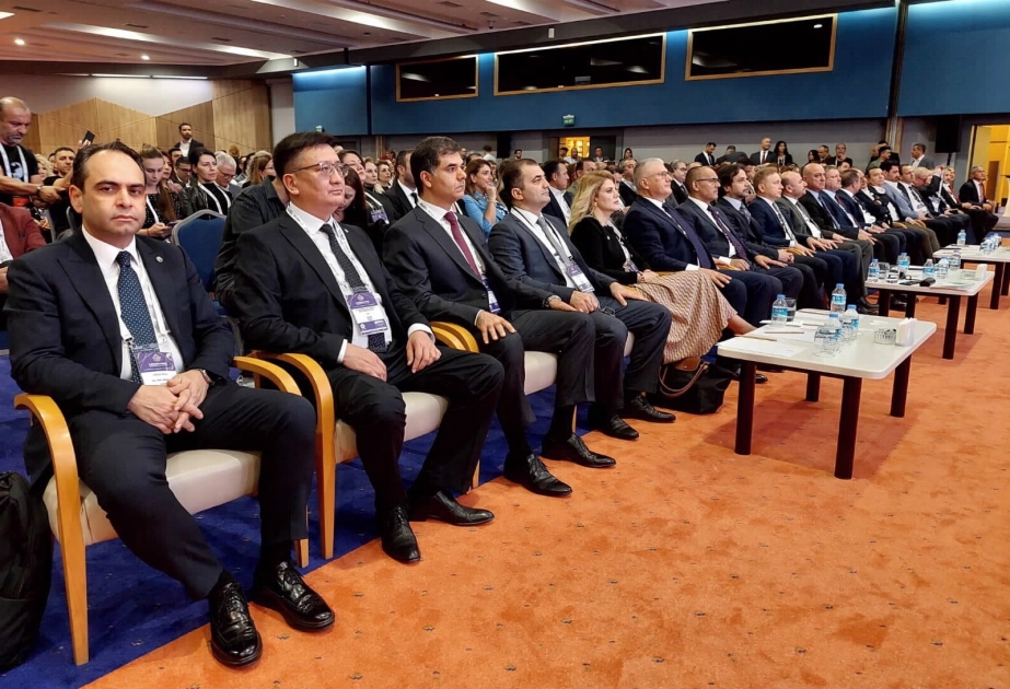Azerbaiyán participa en la Feria y Congreso Internacional de Seguros en Antalya