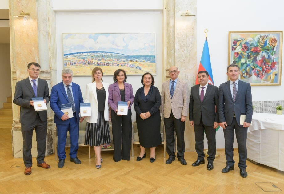 German edition of Mir Jalal Pashayev's book "Fuzuli’s Artistry" presented in Vienna