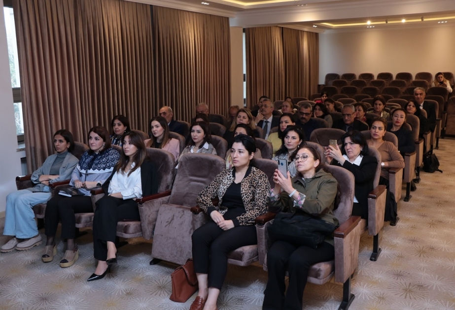 AzMİU-da “Web of Science” platformasından istifadə qaydaları öyrənilib