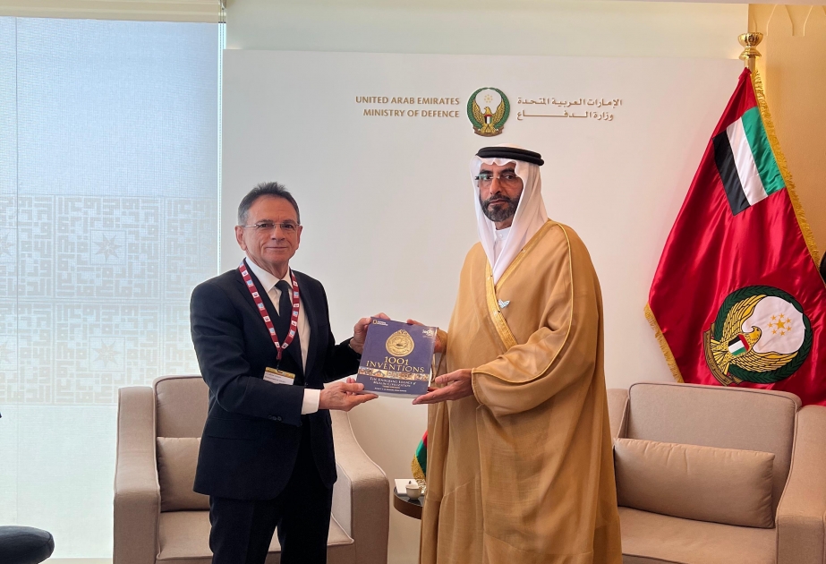 Мадат Гулиев провел ряд встреч в рамках выставки Dubai Airshow-2023