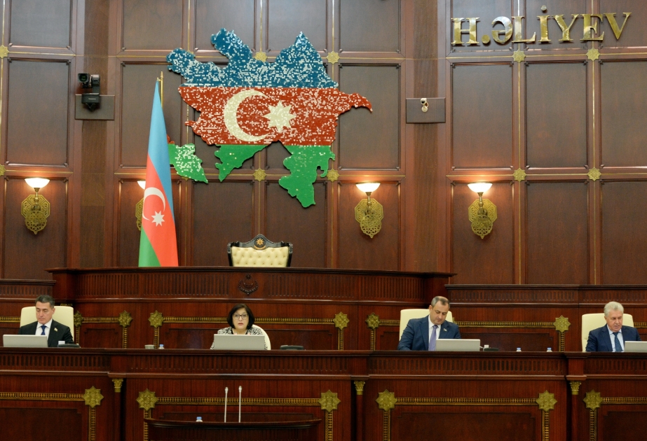Milli Məclisin növbəti plenar iclası keçirilir