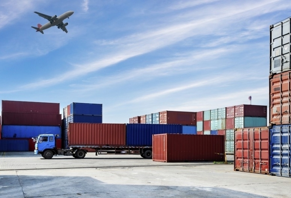 Irán exporta a Azerbaiyán productos por valor de 303 millones de dólares en 7 meses