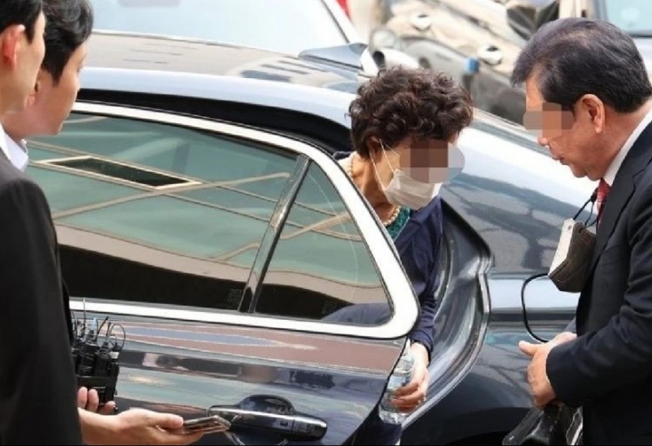 Məhkəmə Cənubi Koreya prezidentinin qayınanasının həbs cəzasını təsdiqləyib