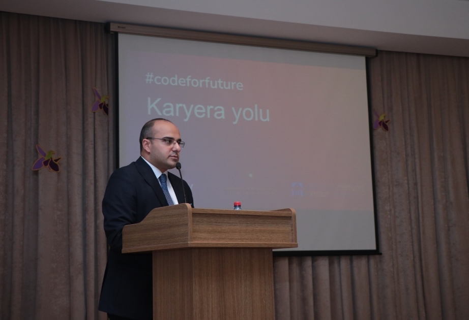 “Karyera yolu” – informasiya texnologiyaları mütəxəssisləri öz təcrübələrini tələbələrlə bölüşüblər
