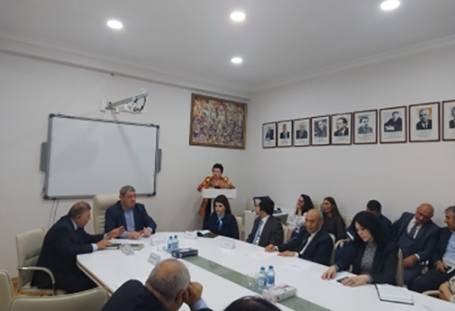 Azərbaycan dilçiliyinin ilk abidəsi - “Məzhər-üt-türki” oxuculara təqdim olunub