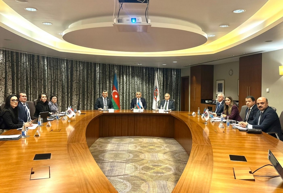 Vəkillər Kollegiyası Rəyasət Heyətinin növbəti iclası keçirilib