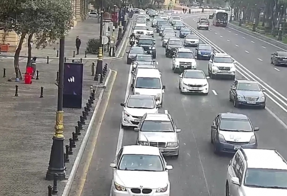 Bakının hansı yollarında nəqliyyatın hərəkətində sıxlıq yaranıb? SİYAHI
